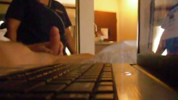 Apgavo žmoną su tarnaite.