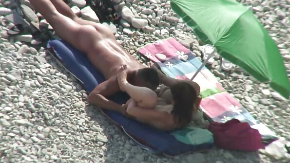 Jauna laikoma moteris prarado daug pinigų ir už bausmę gavo spermą į pūlingą.